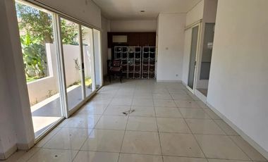 Rumah Kahuripan siap huni posisi hook sebelah fasum taman lokasi pusat kota