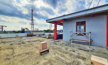 Dijual Rumah Mewah, Lokasi Strategis 5 Menit ke kampus UII, Amikom, UPN dan Pakuwon Mall.