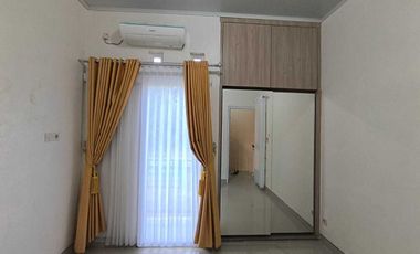 Rumah Baru Full Furnish Disewakan