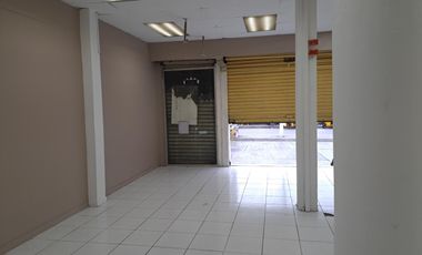 Local Comercial Av Las Esclusas Sur de Guayaquil  SanS