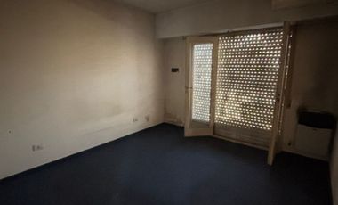 Departamento Tipo Casa en alquiler en Lanus Este