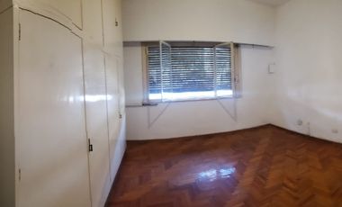 Casa PH en alquiler en Caseros