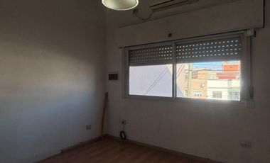 Departamento Tipo Casa en venta en Gerli Este