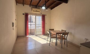 Departamento Tipo Casa en venta en Gerli Este