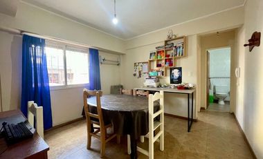 Departamento en venta 2 ambientes La Plata