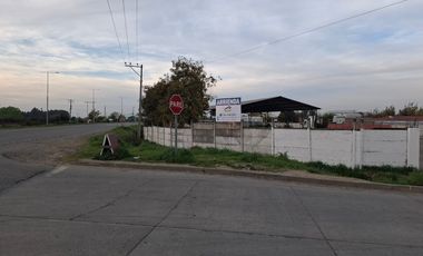 Terreno Comercial con Galpón, ubicado en Camino Real