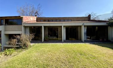 Casa en Venta en Parque Antonio Rabat