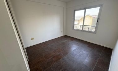 Departamento Alquiler Moron 3 Ambientes Cochera