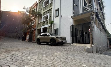DIJUAL RUMAH KOST SEGITIGA EMAS BANYAK KAMAR AUTO PILOT KOTA MALANG JUAL CEPAT BUTUH UANG BU