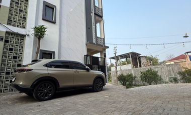 DIJUAL RUMAH KOST SEGITIGA EMAS BANYAK KAMAR AUTO PILOT KOTA MALANG JUAL CEPAT BUTUH UANG BU