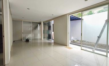 Disewakan rumah minimalis terawat di Citraland