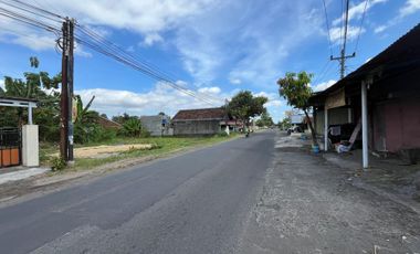 Dekat Kampus UKRIM & RSPAU Hardjolukito, Cocok untuk Rumah atau Kost