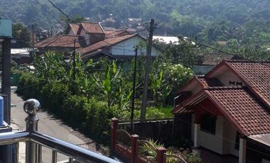 Di Jual RUmah Hunian 2 Lantai di Batujajar