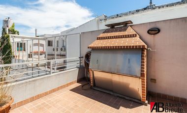 Espectacular Dpto con terraza y cochera en Saavedra