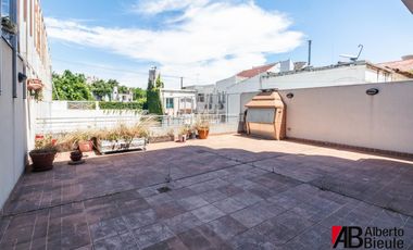 Espectacular Dpto con terraza y cochera en Saavedra