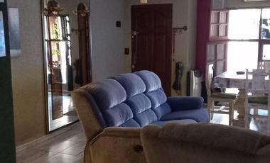 PH en venta - 4 Dormitorios 2 Baños - Ituzaingó