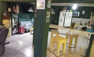 PH en venta - 4 Dormitorios 2 Baños - Ituzaingó