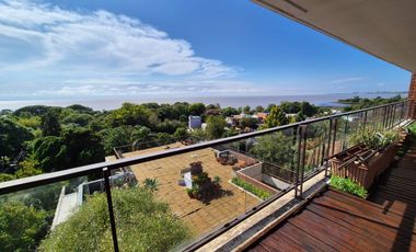 Venta Departamento La Lucila Vista al rio 6 ambientes 2 cocheras