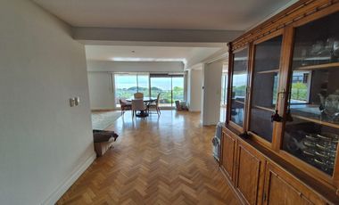 Venta Departamento La Lucila Vista al rio 6 ambientes 2 cocheras