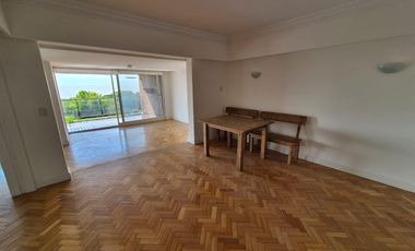 Venta Departamento La Lucila Vista al rio 6 ambientes 2 cocheras
