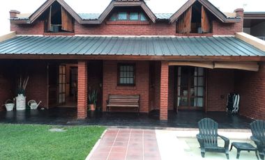 Casa en  Junín .Barrio Respuela