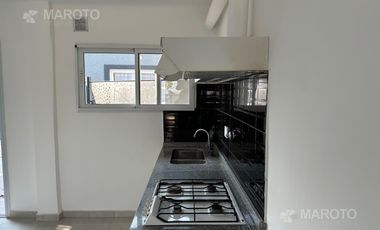 Departamento en Alquiler en centro de Maschwitz - Dos ambientes con patio-MAROTO PROPIEDADES