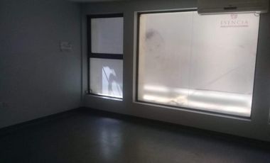 Oficina en entrepiso de 140mts² - Barrio Norte