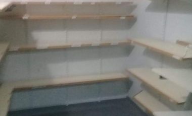 Oficina en entrepiso de 140mts² - Barrio Norte