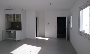 Belgrano Oficina en  Alquiler 1 amb 44,45 M2 Frente