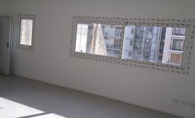 Belgrano Oficina en  Alquiler 1 amb 44,45 M2 Frente