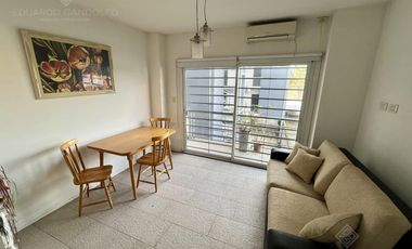 IMPECABLE mono ambiente en muy buena ubicación y bajas expensas - Venta Directa!!!