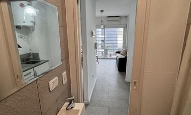 IMPECABLE mono ambiente en muy buena ubicación y bajas expensas - Venta Directa!!!