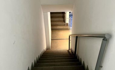 IMPECABLE mono ambiente en muy buena ubicación y bajas expensas - Venta Directa!!!