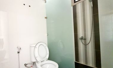 Dijual Rumah 2 Lantai, Halaman Luas! Lokasi Strategis di TENGAH KOTA BANTUL DEKAT RSUD BANTUL.