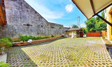 Dijual Rumah 2 Lantai, Halaman Luas! Lokasi Strategis di TENGAH KOTA BANTUL DEKAT RSUD BANTUL.