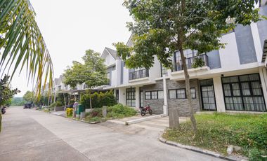 Rumah Cantik Siap Huni Dekat RS Siloam Lippo Cikarang 2 Lantai J-23085