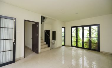 Rumah Cantik Siap Huni Dekat RS Siloam Lippo Cikarang 2 Lantai J-23085