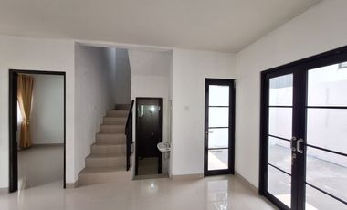 Rumah Cantik Siap Huni Dekat RS Siloam Lippo Cikarang 2 Lantai J-23085