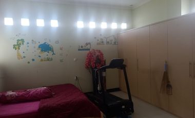 Dijual Rumah 3 Lantai Siap Huni Berlokasi Strategis di Ambon!