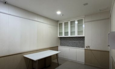 Vky - Disewakan TownHouse Ancol Seafront Furnish