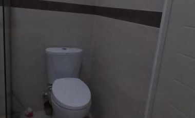 Rumah Strategis 15 Menit ke Mall Taman Anggrek 3 KT Siap Huni J-30968