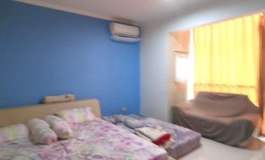 Rumah Strategis 15 Menit ke Mall Taman Anggrek 3 KT Siap Huni J-30968