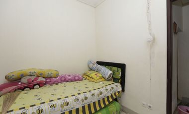 Rumah Luas 1 Lantai di Windelrio Townhouse SHM Hadap Utara J-12445