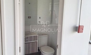 Oficina en Arriendo en A pasos del Portal La Dehesa