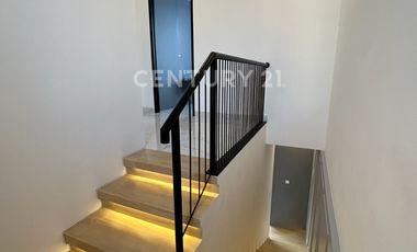 Rumah Mewah Tengah Kota Makassar Dekat Mall Trans Dan Kampus UNM