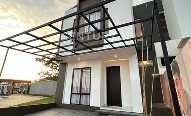 Rumah Mewah Tengah Kota Makassar Dekat Mall Trans Dan Kampus UNM