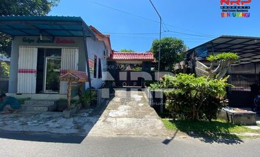 Rumah semi villa - Banyuwangi Kota