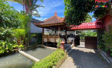 Rumah semi villa - Banyuwangi Kota