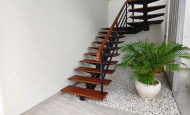 villa kompleks view laut di nusa dua,dkt pantai,strategis