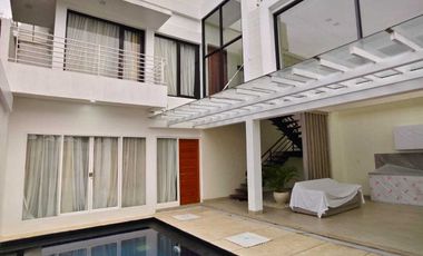 villa kompleks view laut di nusa dua,dkt pantai,strategis